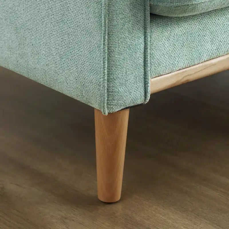 Tapicerowana sofa z wodoodpornym materiałem i portem USB do ładowania